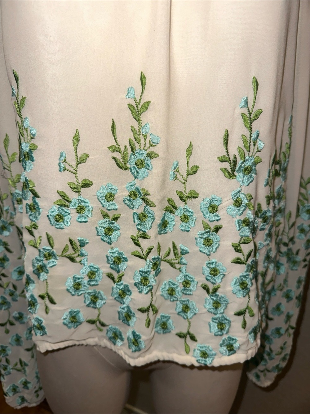 Free People Forget Me Not Embroidered Floral Blouse White Blue Boho Medium M - Picture 2 of 9
